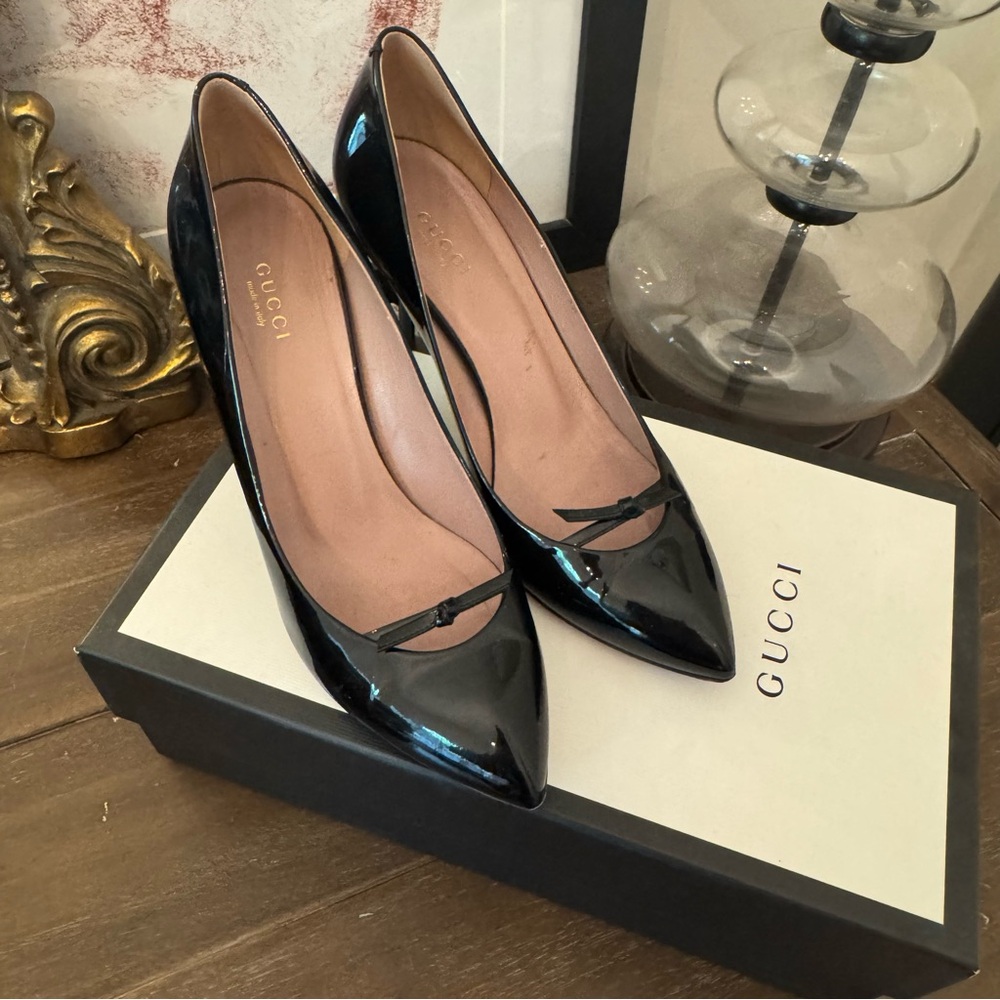 Gucci Black Patent Leather Heels